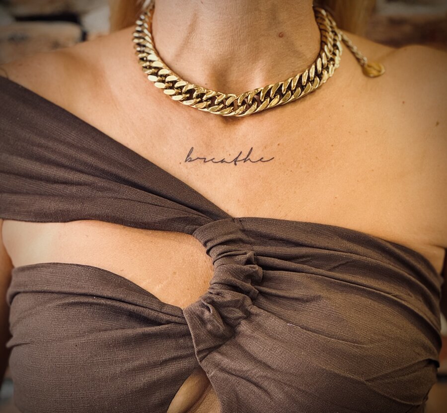 Надпис:Breath