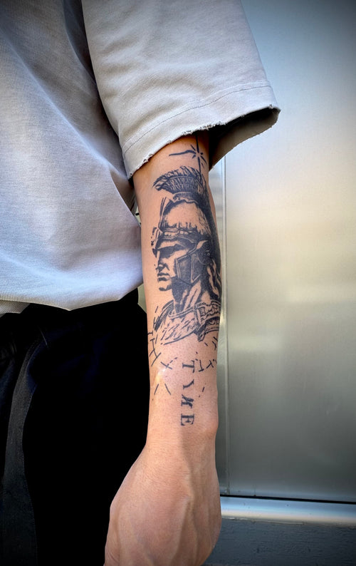 Roman graphic half-sleeve