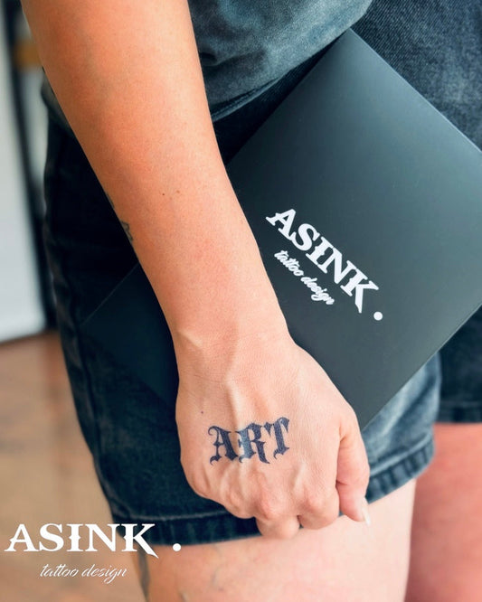 Nápis - Art - široké písmo